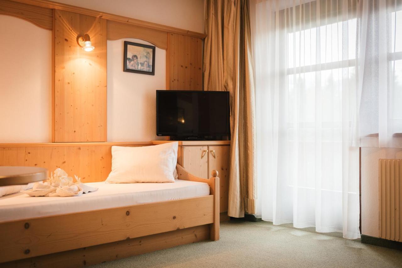 Hotel Sonneck Kössen Eksteriør billede